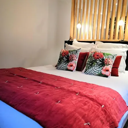 5 En Guest house