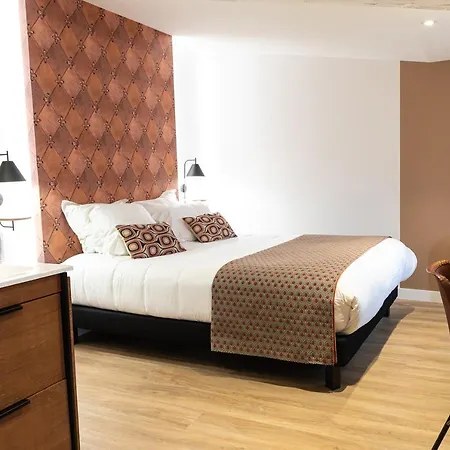 5 En 4* Clermont-Ferrand