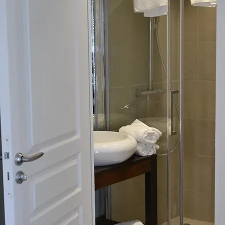 Guest house 5 En 4*